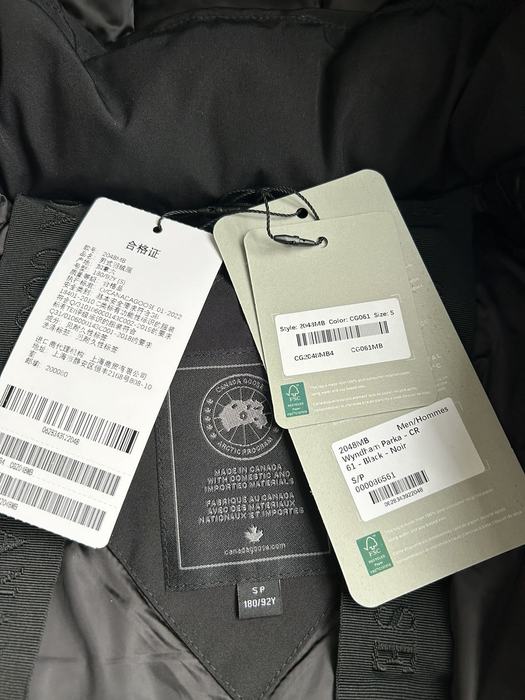 Yupoo Canada Goose puffer black fur hood Canada Goose down jacket puffer black fur hood Black 010