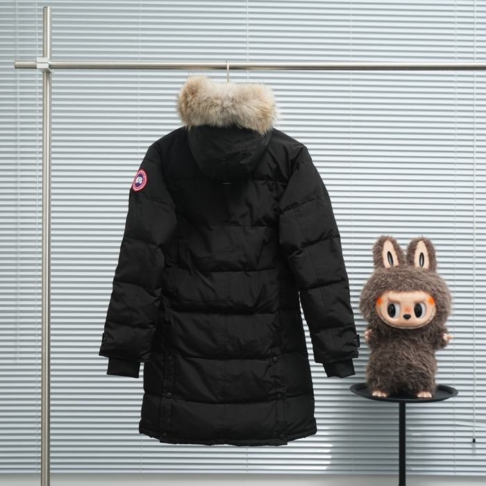 Yupoo Canada Goose puffer black fur hood Canada Goose down jacket puffer black fur hood Black 036