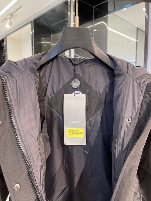 Yupoo Canada Goose puffer black fur hood Canada Goose down jacket puffer black fur hood Black 037