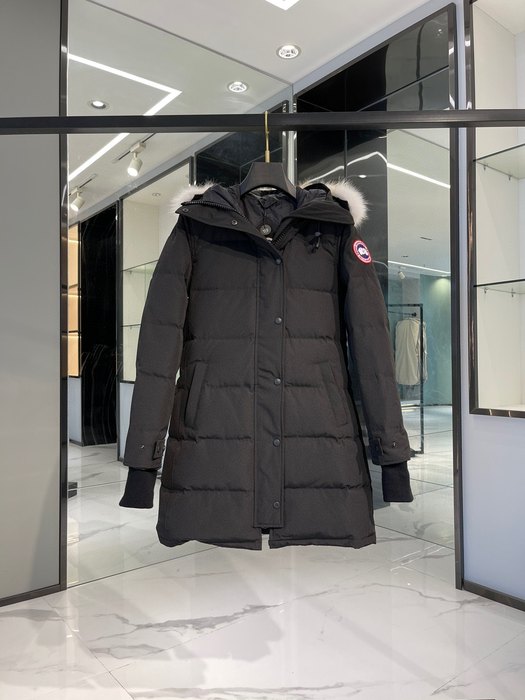 Yupoo Canada Goose puffer black fur hood Canada Goose down jacket puffer black fur hood Black 037