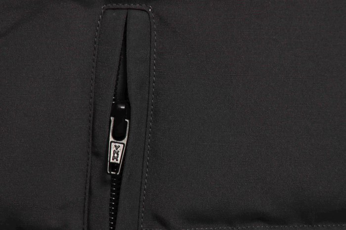 Yupoo Canada Goose puffer black fur hood Canada Goose down jacket puffer black fur hood Black 043