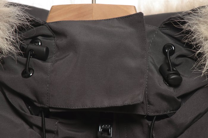 Yupoo Canada Goose puffer black fur hood Canada Goose down jacket puffer black fur hood Black 043