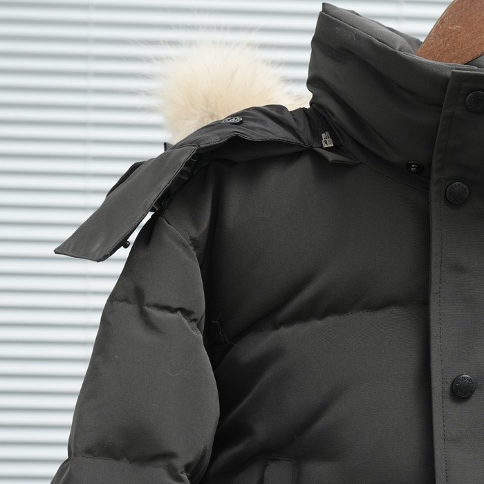 Yupoo Canada Goose puffer black fur hood Canada Goose down jacket puffer black fur trim hood Black 042