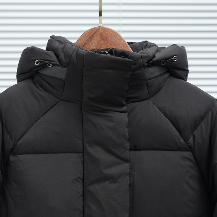 Yupoo Canada Goose puffer black hooded Canada Goose down jacket knit black pompom beanie Black 002