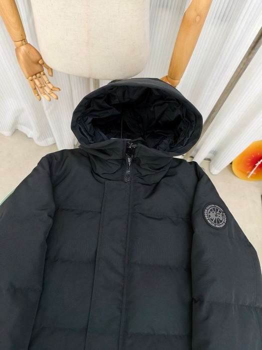 Yupoo Canada Goose puffer black hooded Canada Goose down jacket puffer black hooded Black 023