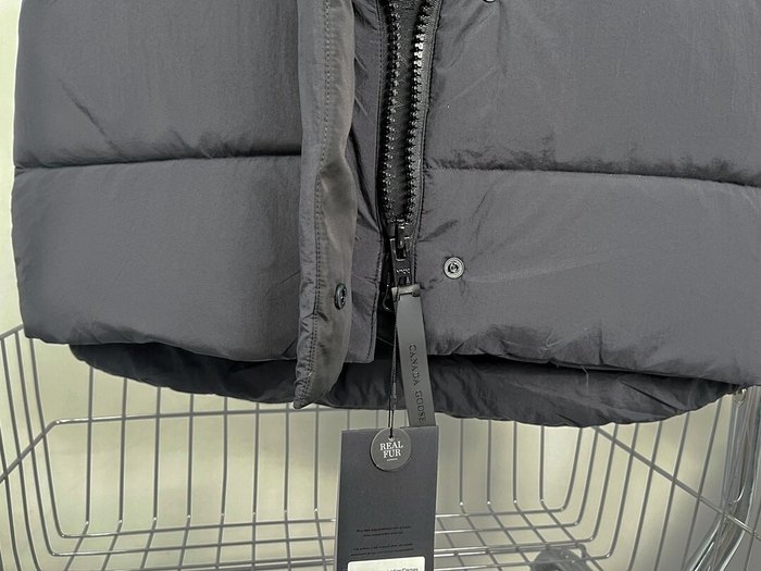 Yupoo Canada Goose puffer black hooded coat Canada Goose down jacket puffer black long hood Black 046