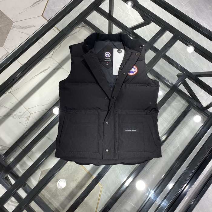 Yupoo Canada Goose puffer black patch vest Canada Goose down jacket puffer black red logo Black