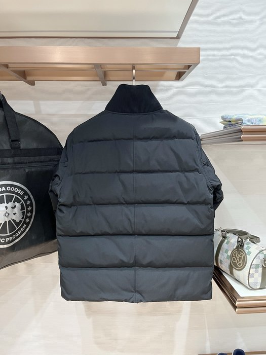 Yupoo Canada Goose puffer black red logo Canada Goose down jacket puffer black logo patch Black 029