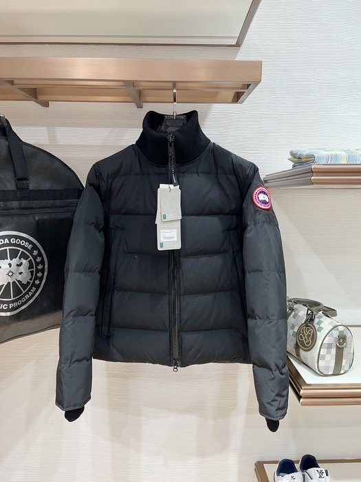 Yupoo Canada Goose puffer black red logo Canada Goose down jacket puffer black logo patch Black 029