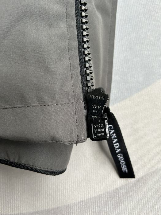 Yupoo Canada Goose puffer gray fur hood Canada Goose down jacket puffer grey fur hood Grey 002