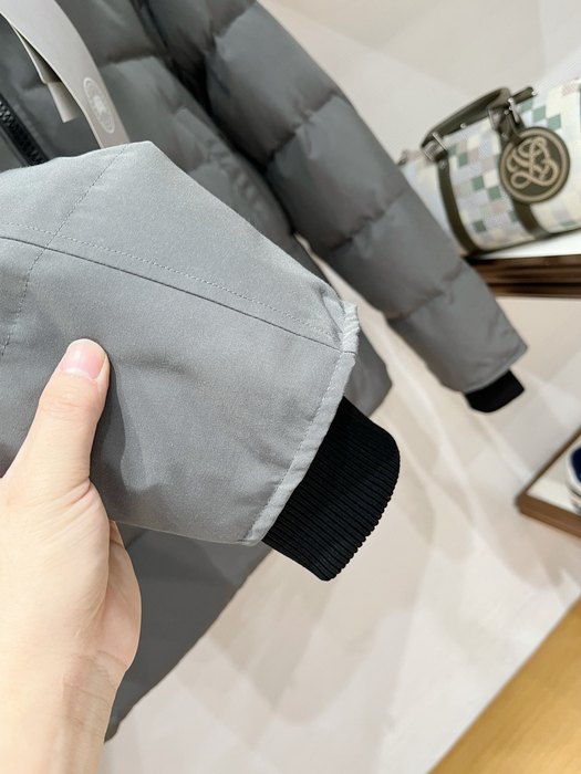 Yupoo Canada Goose puffer grey patch Canada Goose down jacket puffer grey furcollar Grey 015