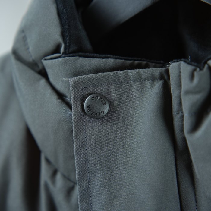 Yupoo Canada Goose puffer grey sleeveless vest Canada Goose down jacket puffer gray badge vest Grey