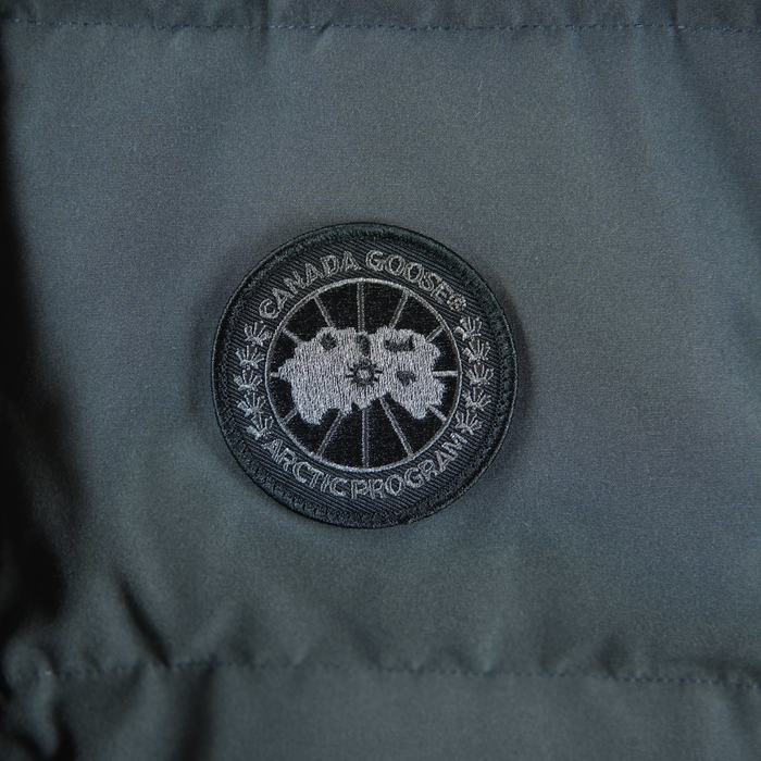 Yupoo Canada Goose puffer grey sleeveless vest Canada Goose down jacket puffer gray badge vest Grey