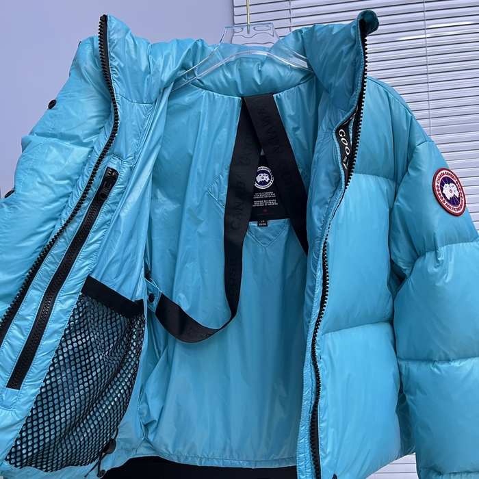Yupoo Canada Goose puffer jacket blue patch Canada Goose down jacket puffer jacket bright blue badge Blue 003