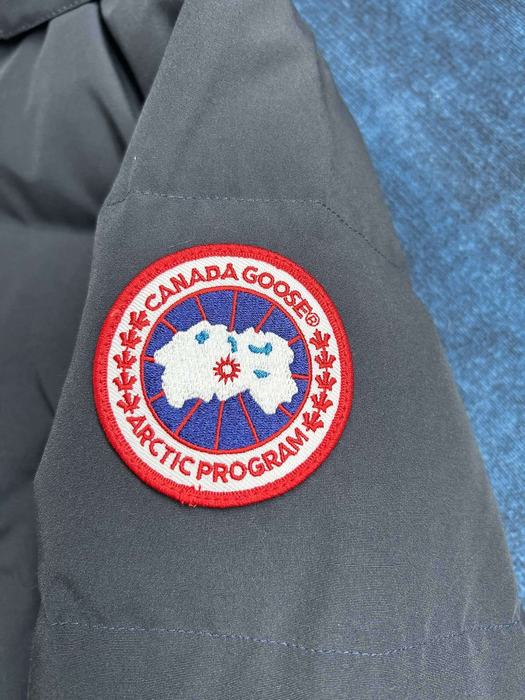 Yupoo Canada Goose puffer navy fur hood Canada Goose down jacket winter black fur hood Navy