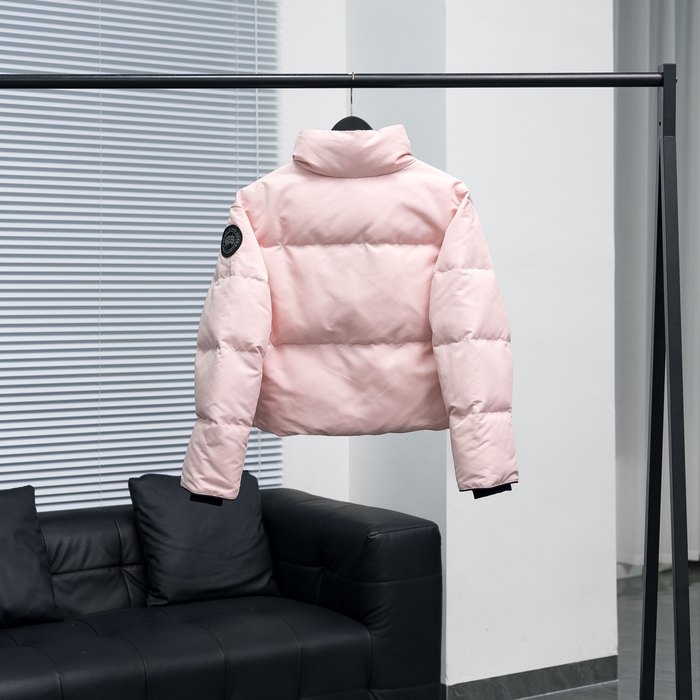 Yupoo Canada Goose puffer pink badge patch Canada Goose down jacket puffer pink badge patch Beige 006