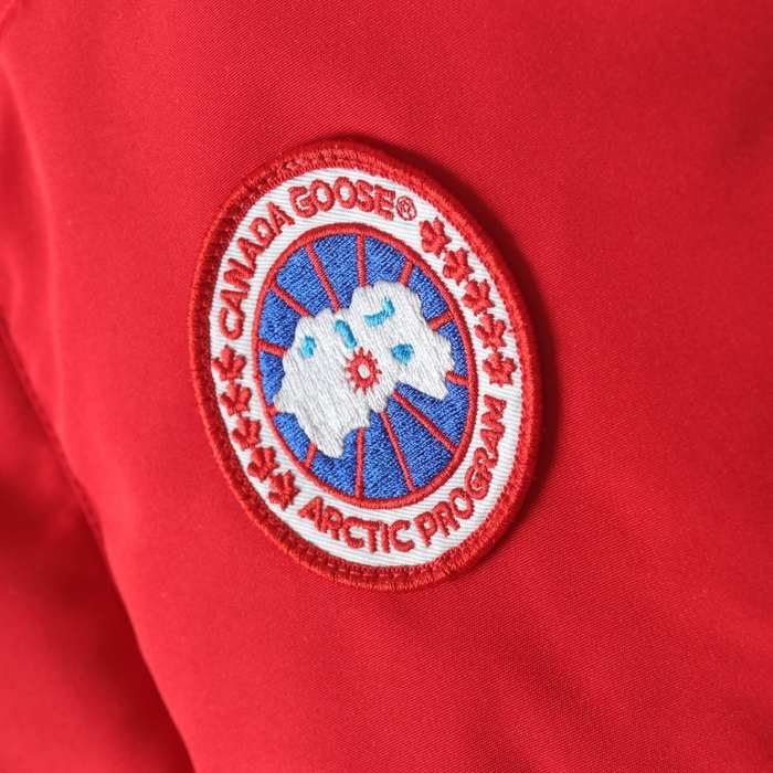 Yupoo Canada Goose puffer red logo patch Canada Goose down jacket puffer vest red patch Red