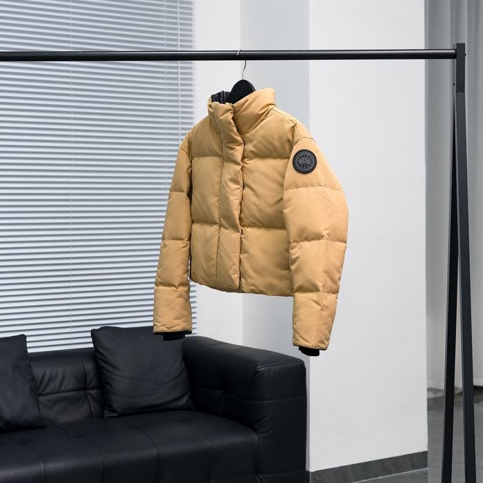 Yupoo Canada Goose puffer tan patch jacket Canada Goose down jacket puffer yellow badge patch Beige 005