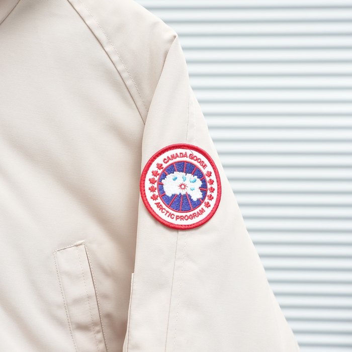 Yupoo Canada Goose puffer white fur hood Canada Goose down jacket puffer white fur hood Beige 002