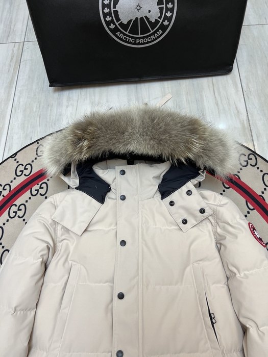 Yupoo Canada Goose puffer white fur hood Canada Goose down jacket puffer white fur hood Beige 004