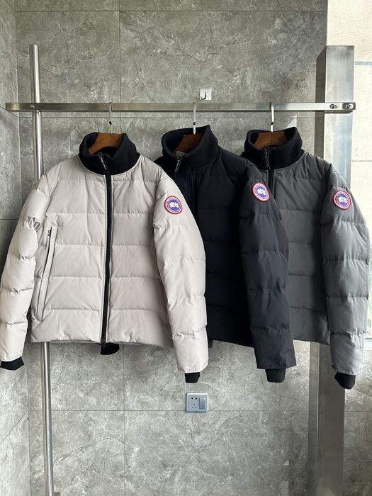 Yupoo Canada Goose puffer white patch Canada Goose down jacket puffer jacket grey logo Beige 010