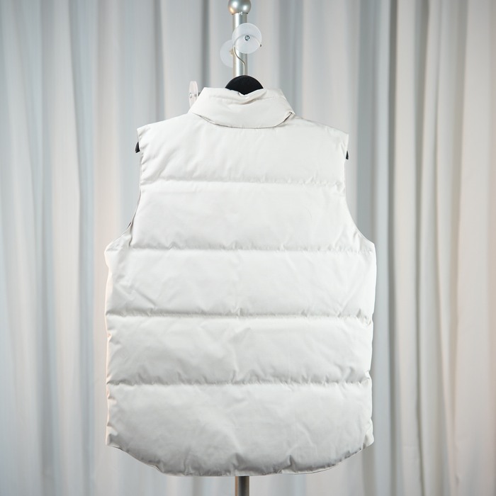 Yupoo Canada Goose puffer white sleeveless vest Canada Goose down jacket puffer vest white button White 002