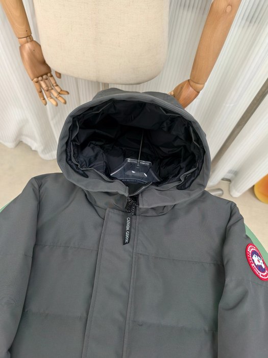 Yupoo Canada Goose unknown hat Canada Goose down jacket puffer black hooded jacket Grey 012