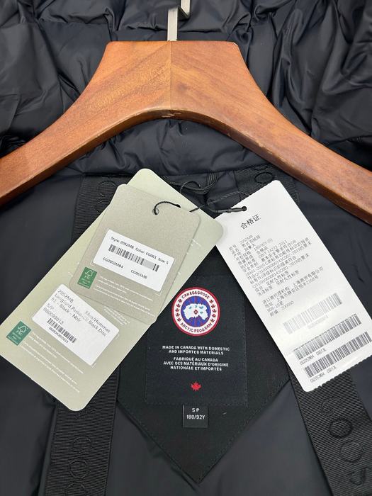 Yupoo Canada Goose winter black fur hood Canada Goose down jacket hooded black fur trim parka Black 018