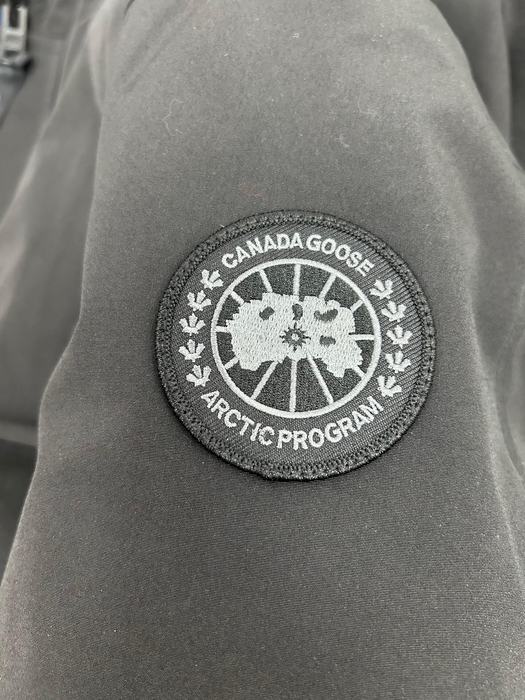 Yupoo Canada Goose winter black fur hood Canada Goose down jacket hooded black fur trim parka Black 018