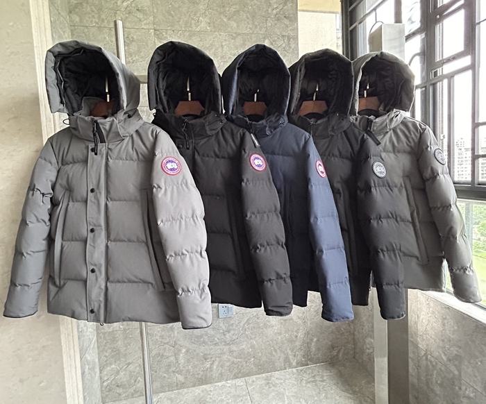 Yupoo Canada Goose winter black hooded cap Canada Goose down jacket beanie black pompom Grey 006