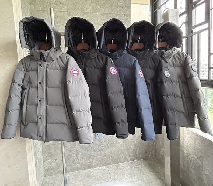 Yupoo Canada Goose winter black hooded cap Canada Goose down jacket beanie black pompom Grey 006