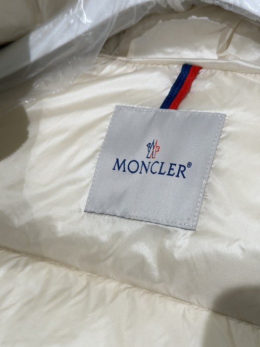 Clothing Moncler A line down jacket with fur collar Beige
