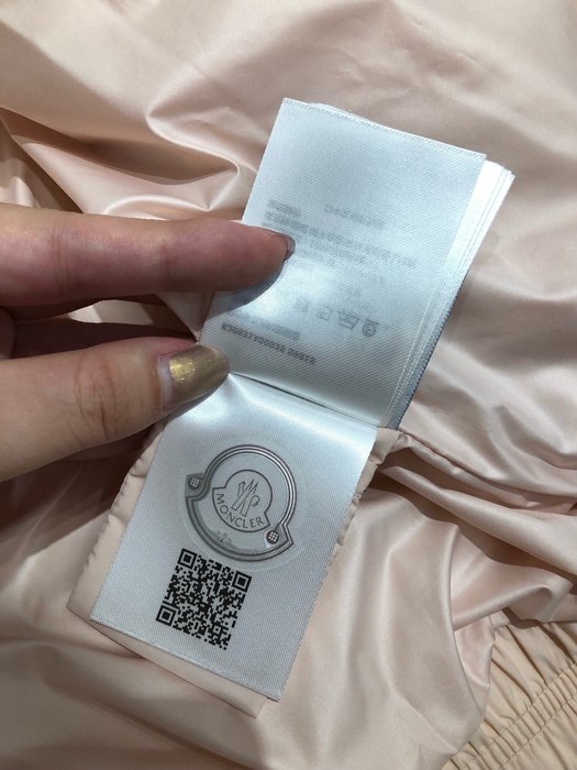 Clothing Moncler Anafi Black