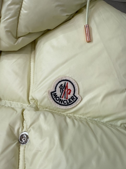 Clothing Moncler Beige 004