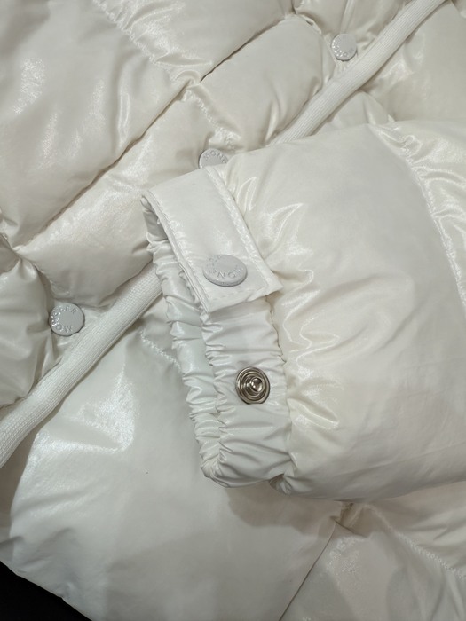 Clothing Moncler Beige 005