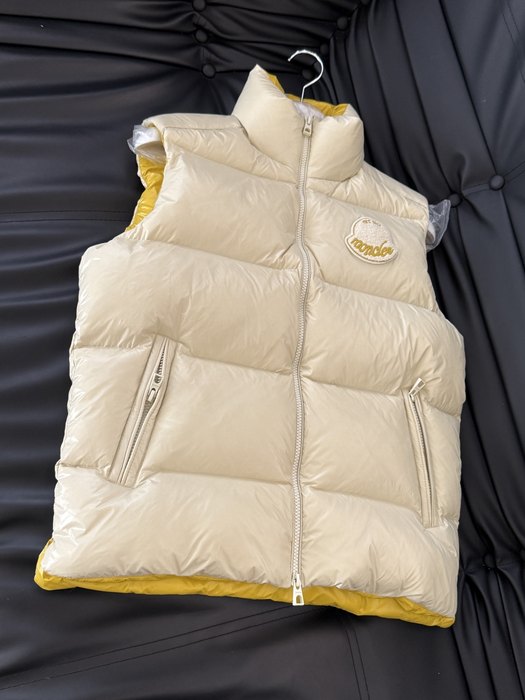 Clothing Moncler Beige 006