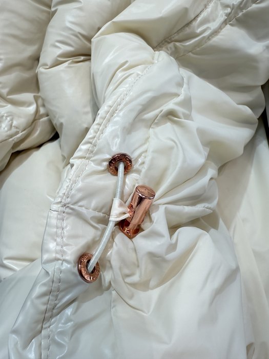 Clothing Moncler Beige 007