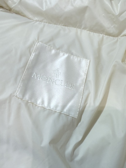 Clothing Moncler Beige 007