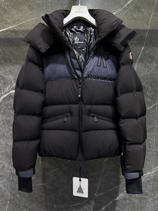Clothing Moncler Black 022