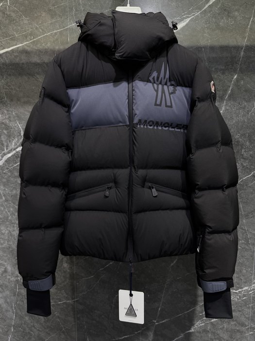 Clothing Moncler Black 022