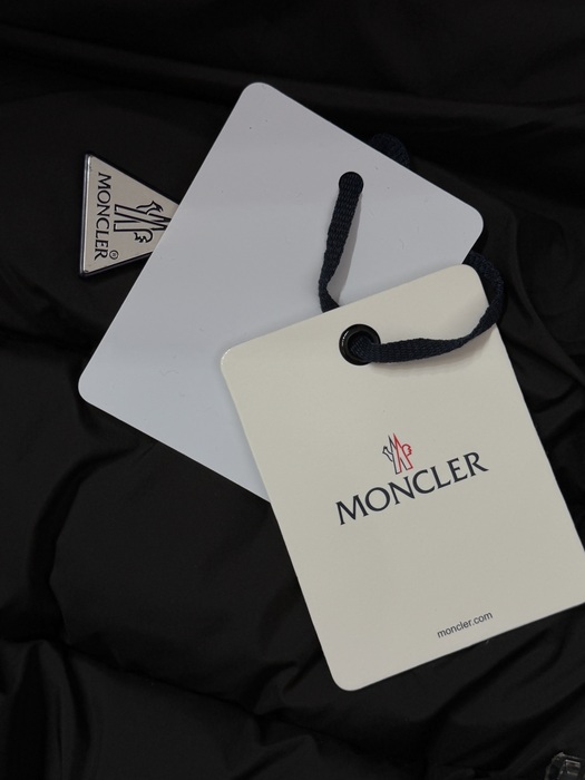Clothing Moncler Black 023