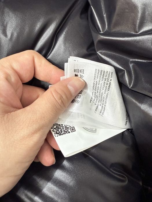 Clothing Moncler Black 028