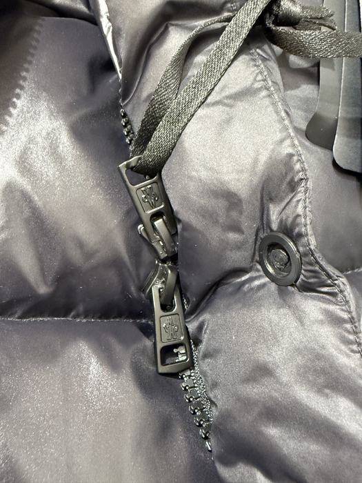 Clothing Moncler Black 028