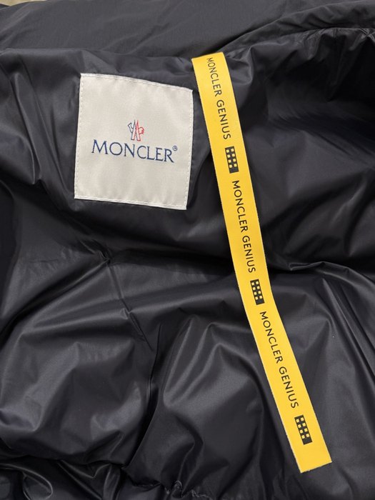 Clothing Moncler Black 031