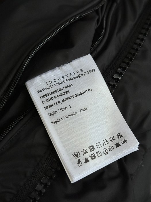 Clothing Moncler Black 033
