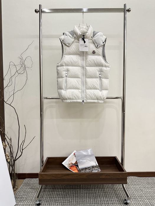 Clothing Moncler Bormes padded vest with hood White