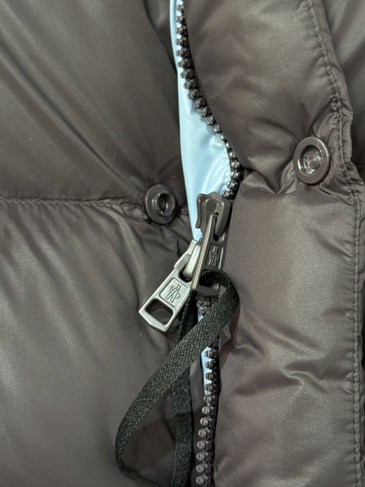 Clothing Moncler Brown 001