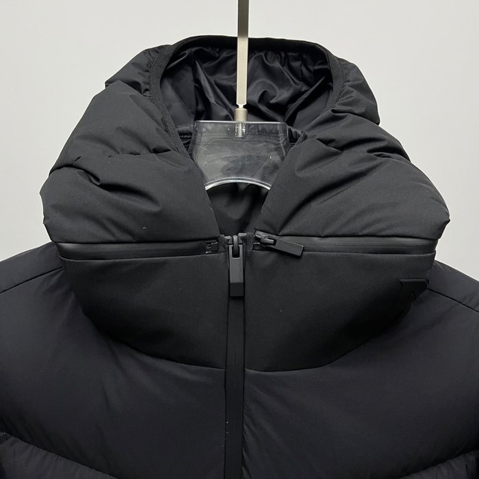 Clothing Moncler Forez detachable hood down jacket Black
