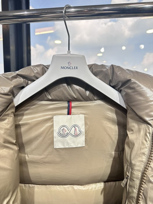 Clothing Moncler Grey 001