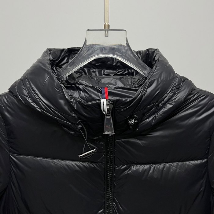 Clothing Moncler Seritte puffer jacket Black